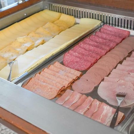 Hotel Restaurant Op De Beek Schin op Geul Zewnętrze zdjęcie