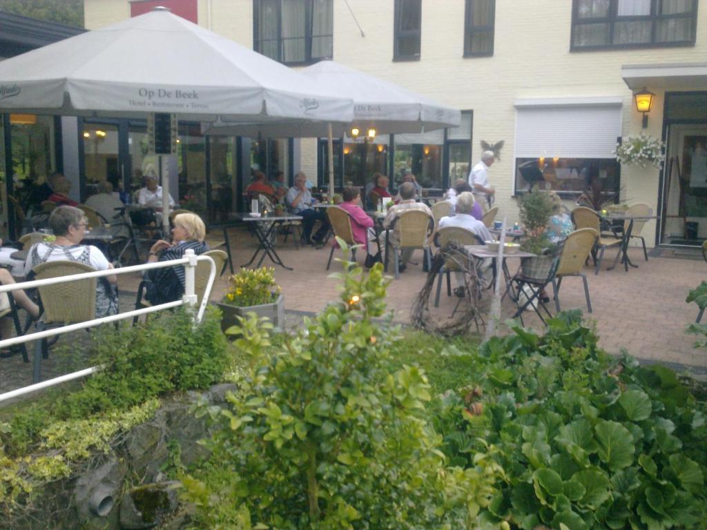Hotel Restaurant Op De Beek Schin op Geul Zewnętrze zdjęcie