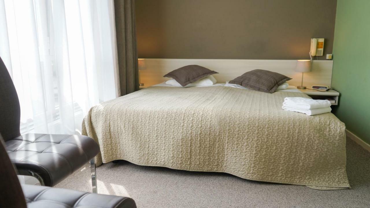 Hotel Restaurant Op De Beek Schin op Geul Zewnętrze zdjęcie